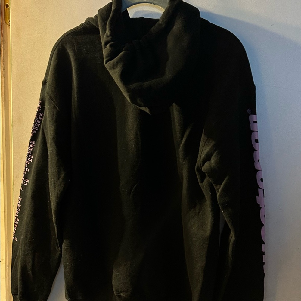 Ariana Grande Hoodie - Picture 3 of 4